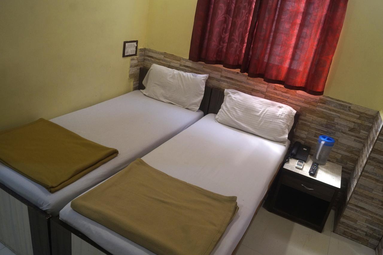 Hotel Zam Zam Palace Mumbai Exterior foto