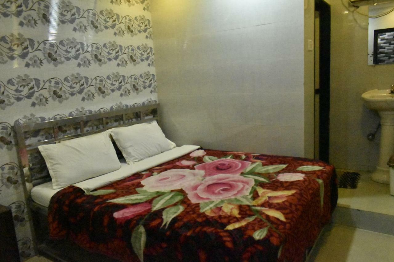 Hotel Zam Zam Palace Mumbai Exterior foto